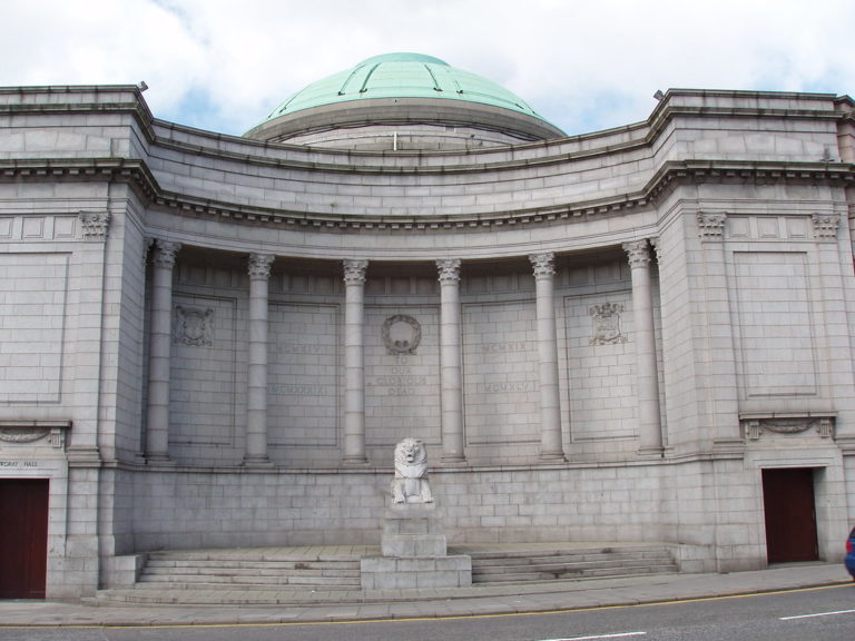 cowdray hall aberdeen art gallery exterior