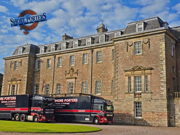 Shore Porters removals van arriving at a private collectors residence